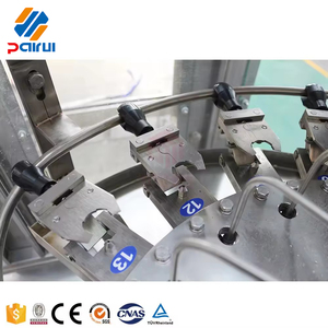 <span class=keywords><strong>Machine</strong></span> de remplissage automatique 3-en-1 avec pompe à moteur à engrenages à piston pour <span class=keywords><strong>eau</strong></span> <span class=keywords><strong>gazeuse</strong></span>, rinçage, remplissage et capsulage de bouteilles PET - Product Image 2