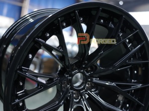 Roues forgées personnalisées Qualité légère 2 pièces Jantes en alliage forgé pour <span class=keywords><strong>Corvette</strong></span> C8 Z06 C6 C5 C7 Z06 ZR1 Grand Stingray - Product Image 3