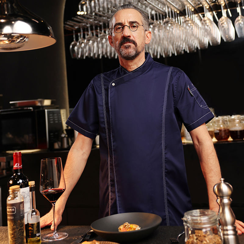 สีน้ำเงิน