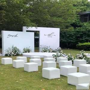 Housse de <span class=keywords><strong>chaise</strong></span> moderne carrée blanche/noire élastique anti-poussière pour tabouret grillé d'exposition de mariage <span class=keywords><strong>Design</strong></span> simple et lavable - Product Image 1