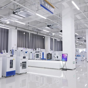 ถังอิเล็กโตรโฟรีซิสแนวนอน BIOBASE S สำหรับการตรวจจับ DNA ในชีววิทยาระดับโมเลกุล การแยกด้วยเจลอาร์โรสสำหรับการวิจัย - Product Image 6
