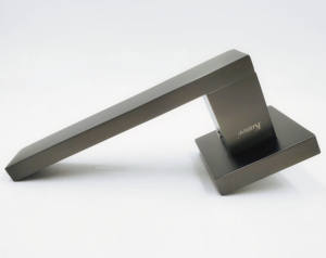 热卖哑光黑锌铝入口木质淋浴玻璃门拉门拉手 - Product Image 1