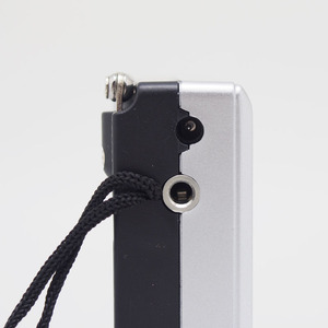 <span class=keywords><strong>DEKKO</strong></span> AM/FM reloj despertador de doble banda Radio altavoz incorporado 2 pilas AA diseño de escritorio portátil altavoz de Radio FM - Product Image 6