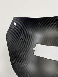 Casco de Soldadura de Fibra de Carbono de Alta Visibilidad y Máscara de Soldadura con Lente Brillante - Certificación ANSI Z87.1+ Equipo de Protección Personal para Soldadura en Interiores con Poca Luz - Product Image 6