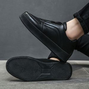 Chaussures de course pour hommes, style décontracté, antidérapantes, rehaussées, blanches, respirantes, en maille et cuir, confortables pour la marche - Product Image 3