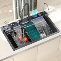 Évier de cuisine cascade en relief nid d'abeille à affichage numérique personnalisé led multifonction avec lave-gobelets pour café-bar cuisine d'hôtel