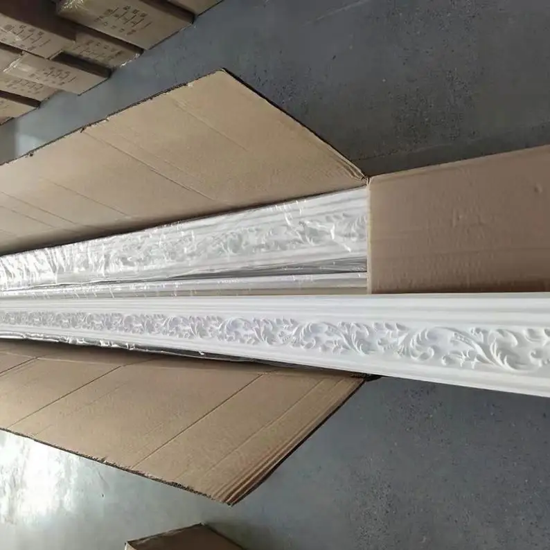 Hot Polyurethane Khắc Góc Trang Trí Pu Bọt Đồng Bằng Vương Miện Cornice Thạch Cao Cornice Nhôm Khuôn