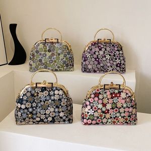 Bolso de cena de alta textura, bolso de mano con cierre de cadena simple, bolso de hombro para mujer - Product Image 1