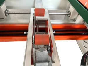 Scelleuse de cartons Poshysmart à réglage rapide en un clic avec impression d'étiquettes, scellage automatique des boîtes, étiquetage, machine tout-en-un - Product Image 3