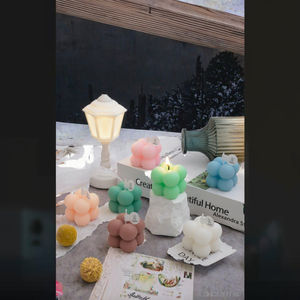 Bougie cubique à bulles parfumée à la cire de soja pour Pâques et Noël, bougie artistique écologique avec boîte - Product Image 3