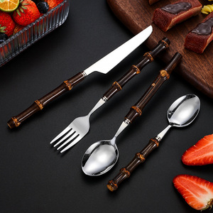 Juego de cubiertos de acero inoxidable de 24 piezas con mango de bambú, cubiertos dorados para mesa, vajilla para el hogar, hotel, juego de regalo. - Product Image 3