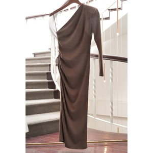 Vestido elegante de tela suave para mujer, vestidos formales de moda listos para usar, suministro de ropa de estilo vietnamita OEM Enzo Leo - Product Image 5