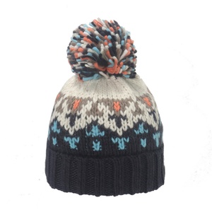 Nuevo Estilo, Gorros de Punto Gruesos y Brillantes Personalizados, Gorro de Invierno Elástico con Pompón Bordado, Gorros con Pompón - Product Image 2