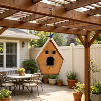 Maison à oiseaux vintage suspendue en métal OEM ODM avec figurine d'oiseau, décoration en fer résistante aux intempéries pour patio et jardin