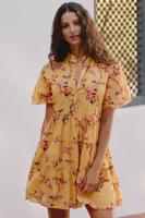 Robe mini d'été pour femme, personnalisée OEM, style boutique, col à volants, manches courtes, boutonnée, imprimé floral, volants superposés