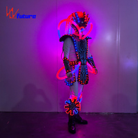 Costume de robot de performance de danse sur scène, groupe de robots cyberpunk programmable à LED, luminescent dans le noir, pour défilé