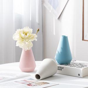 Matte <strong>Cone</strong>-shaped Abstract Desktop Ceramic Vase Decoration European Retro <strong>Small</strong> Caliber Matte White <strong>Orange</strong> Red Yellow - Product Image 1