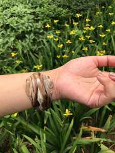 Auténticas pulseras de cuerno de búfalo, artesanía natural, joyería artesanal para mujer, diseño étnico atemporal y elegante para lucir. - Product Image 5