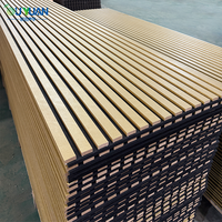 Panneaux acoustiques modernes insonorisants à trois côtés en placage de bois PVC, revêtement doré, 60% de réduction du bruit pour salle et chambre