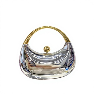 Sac à main rigide en acrylique brillant personnalisé et tendance avec boucle de fermeture à brin unique, motif dégradé lune, pour rouge à lèvres et monnaie, Tanjing - Product Image 1