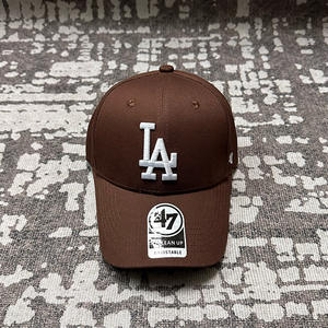 Gorra de Béisbol Clásica Unisex con Bordado 3D de 47Brand, con Logotipo Grande, Adecuada para Actividades al Aire Libre, Protección Solar Informal - Product Image 4