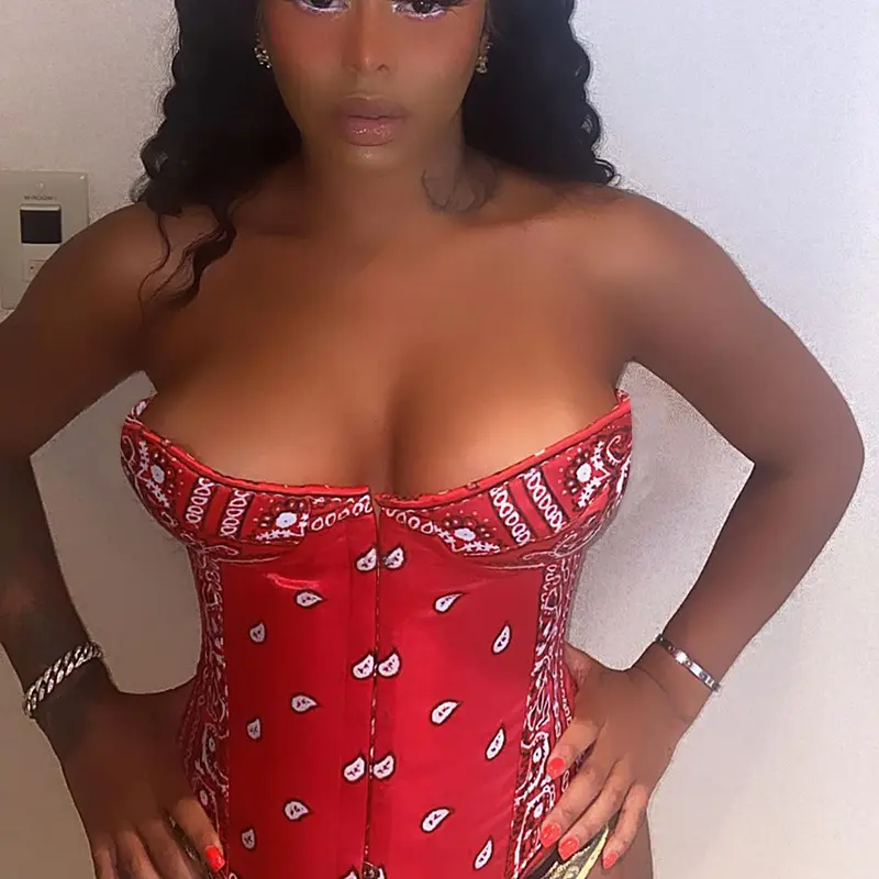 Tubes busty ebony Vanessa Blue