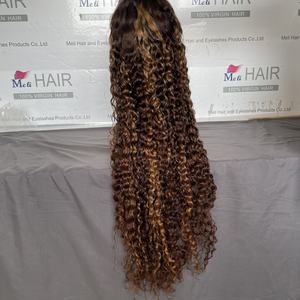 Perruque en cheveux humains Remy indiens 100% naturels, 30 pouces, 13x4, entièrement transparente, densité 180%, sans colle, avec baby hair, lisse et ondulée effet eau - Product Image 5