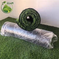 23mm 25mm Dekorativer Hoher Kunstrasen für Hüpfburgen Langlebiger Kunstrasen für Hochfrequenz-Sportanwendungen