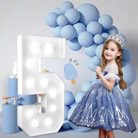 Décoration d'anniversaire en carton lumineux de 1 m (3,3 pi) avec le chiffre 18 pour fête de 18 ans, garçon/fille, utilisation intérieure, toile de fond d'anniversaire