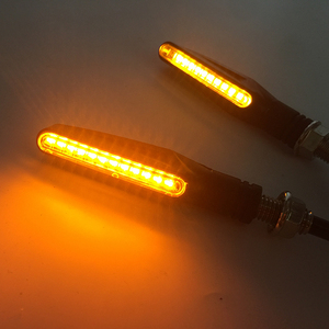 Clignotants de moto ADT à 12 LED, feux arrière dynamiques, clignotants jaunes à défilement pour moto - Product Image 6