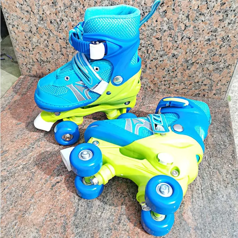 Patins de patins ajustáveis para meninas com quatro rodas piscando