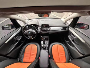 2016 BMW Série 2 Active <span class=keywords><strong>Tourer</strong></span> <span class=keywords><strong>218i</strong></span> Premium d'occasion 136HP volant à gauche foncé d'occasion - Product Image 4