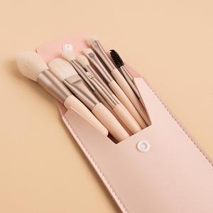 Nuevo Set de Brochas de Maquillaje de Viaje de Buena Calidad PD 2026, 8 Piezas con Bolsa de PU - Product Image 3
