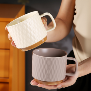 Taza de Café de Cerámica y Porcelana de Diseño Moderno y Alta Estética Personalizada, Apta para Lavavajillas y Microondas, Segura para Alimentos, Reutilizable, Certificada por BSCI - Product Image 1