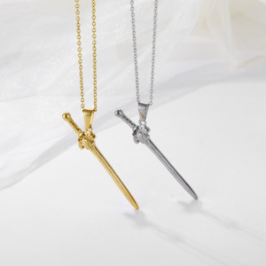 Joyería personalizada para hombre, plata, acero inoxidable, resistente al agua, sin deslustre, colgante de espada, collar de daga de espada Medieval - Product Image 4