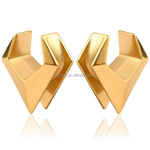 Evorte - Écarteur <span class=keywords><strong>d</strong></span>'<span class=keywords><strong>oreille</strong></span> hexagonal en acier chirurgical pour enfants, tunnel <span class=keywords><strong>d</strong></span>'<span class=keywords><strong>oreille</strong></span> en or rose 18 carats, dilatateur <span class=keywords><strong>d</strong></span>'<span class=keywords><strong>oreille</strong></span>, boucle <span class=keywords><strong>d</strong></span>'<span class=keywords><strong>oreille</strong></span> - Product Image 2