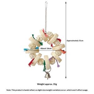 Игрушки для снятия стресса: пижама из луфы ручной работы с пионами, подвесные кольца, гирлянды из луфы, качели для попугаев и птиц - Product Image 2