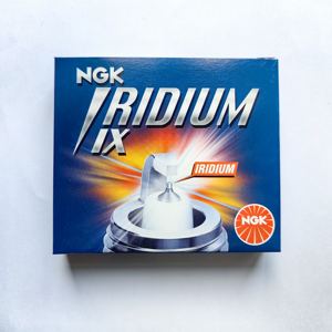 Accesorios originales de piezas de vehículos de motocicletas NGK Bujias 3521 <span class=keywords><strong>CR9EIX</strong></span> para GSX1300R 1300cc, OEM 9900069835CR9 de 1100cc, 1/2/ - Product Image 2