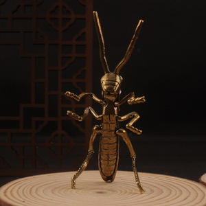 Figurine de locuste en laiton, style chinois, ornement de bureau vintage symbolisant le succès et la prospérité, décoration animale en métal - Product Image 4