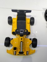 Voiture à pédales électrique 12V unisexe, nouveau modèle, jouet de plein air pour enfants de 2 à 7 ans, commande à distance, plastique