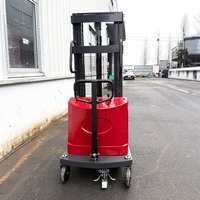 Stacker Elektrik 1 Ton Kompak Baterai Lithium CE Lifter untuk Gudang Perlengkapan Alat Tulis