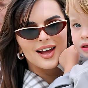 Lunettes de soleil œil-de-chat pour femmes, monture petite, en alliage, style punk, protection UV400, haute qualité, nouvelle collection 2025 - Product Image 4