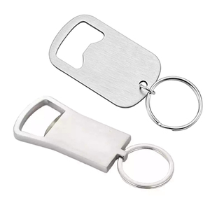 Abridor de Botellas de Acero Inoxidable Grabado Personalizado con Forma de Casa, Metal en Blanco para Logotipo Personalizado, Ecológico y Apto para Lavavajillas - Product Image 2