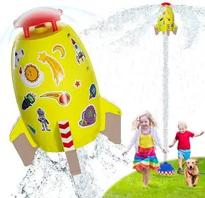 Hot Sale Children'S Water Spinning Jet Rocket Toy Jogando Água Jogo Water Spray Sprinkler Toy Space Rocket Flying Launcher