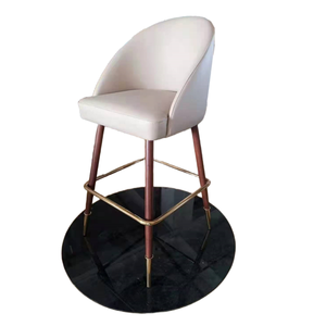 Vente en gros chaise <span class=keywords><strong>de</strong></span> <span class=keywords><strong>bar</strong></span> haute en cuir <span class=keywords><strong>de</strong></span> loisirs avec dossier tapisserie moderne en <span class=keywords><strong>bois</strong></span> métal <span class=keywords><strong>acier</strong></span> <span class=keywords><strong>tabouret</strong></span> <span class=keywords><strong>de</strong></span> <span class=keywords><strong>bar</strong></span> pour café <span class=keywords><strong>bar</strong></span> maison cuisine bistro - Product Image 1