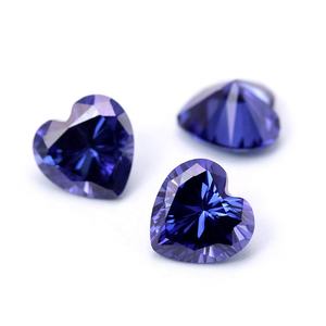 Kustom Pabrik membuat Kelas 5A longgar sintetis Cz batu permata <span class=keywords><strong>Tanzanite</strong></span> warna biru potongan hati zirkonia kubik - Product Image 3