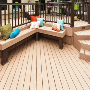 Wasserdichtes symmetrisches Profil Teakfarbe Holz Kunststoff Garten Landschaft PvC Schaumstoff Terrasse