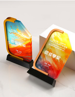 Trophée en cristal transparent trapezoïdal à bords dorés, personnalisé en usine, pour les souvenirs de compétition sportive