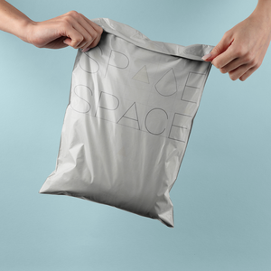 Bolsas de polietileno impresas con logotipo personalizado, impermeables, para envíos de paquetes de comercio electrónico de marca. - Product Image 1
