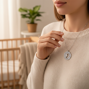 Collier pendentif en argent sterling 925 fait main turc avec breloque pied de bébé et de mère en zircon transparent, vente en gros - Product Image 3